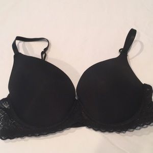 Daisy Fuentes Push Up Bra 36C